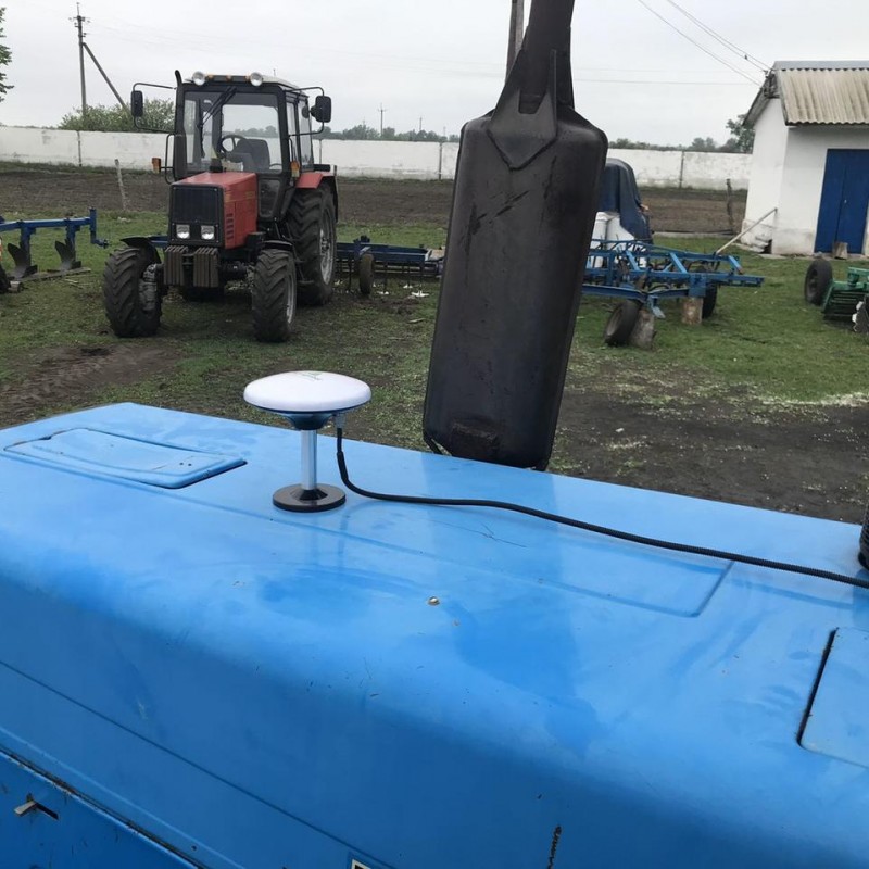 Курсоуказатель  Агронавигатор  Навигатор на трактор Agroglobal AGN 8000 комплект с усиленной антенной